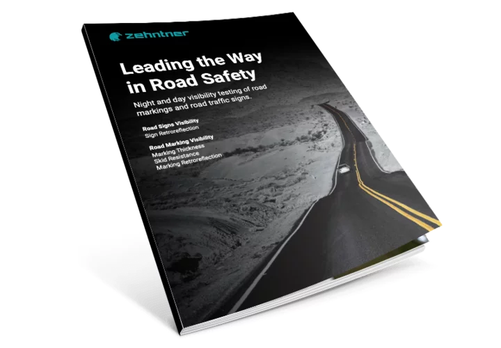 road-brochure-mockup-banner@2x.png